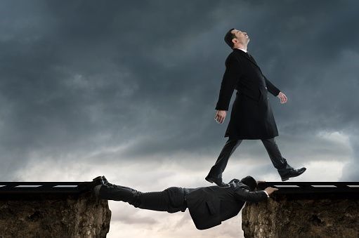 ¿ES LA JUSTICIA SOCIAL UNA UTOPÍA?