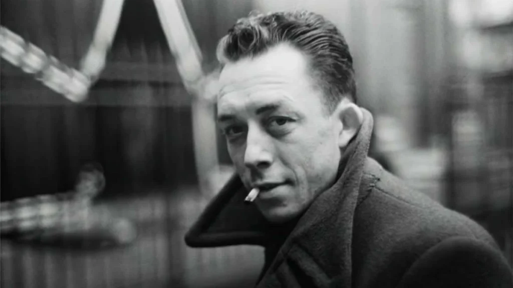 Albert Camus, en su discurso de 1958, se expone como un hombre que recibe la luz del Nobel con la incomodidad de quien sabe que la claridad también quema.
