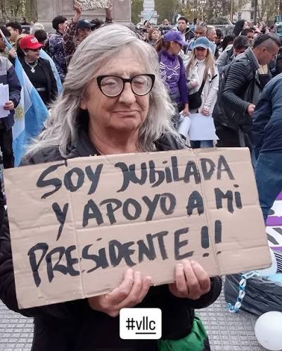 Hay una contradicción que desconcierta a quienes analizan la política exclusivamente desde la economía